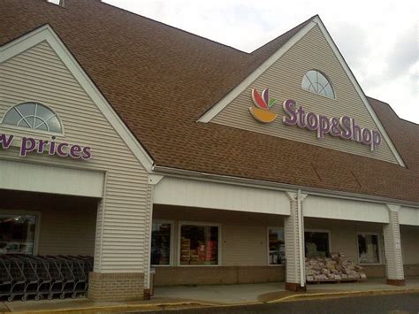 Stop and shop freehold - The Freehold Stop & Shop has a great selection of gluten free and organic food. The store it's very clean and the employees go above and beyond …